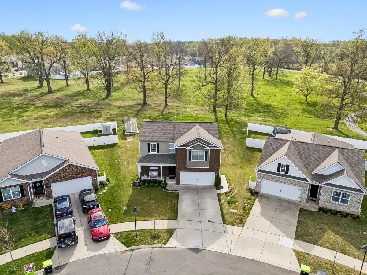 1035 Barry Baker Ln, White House, TN 37188 - #1