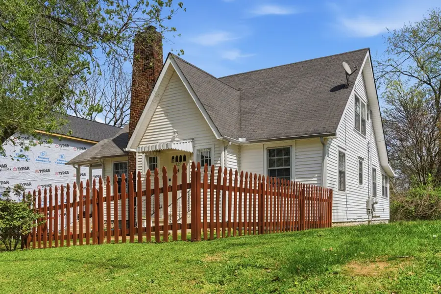 825 Gracey Ave, Clarksville, TN 37040 - #3