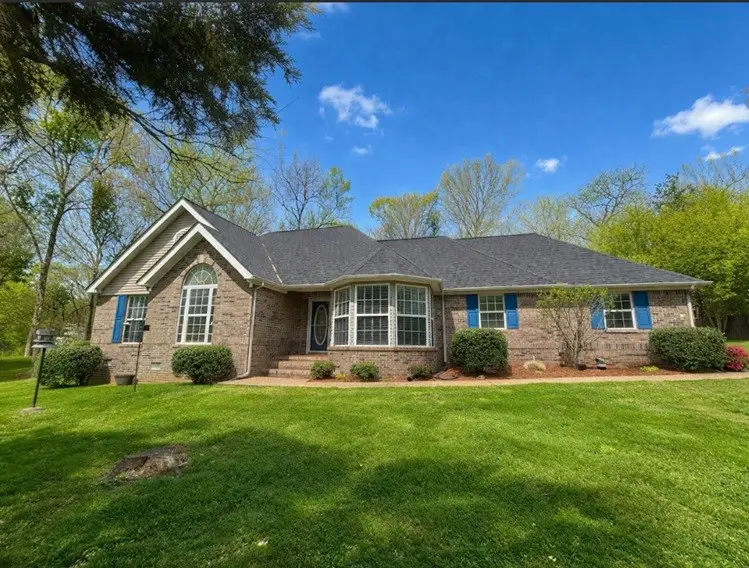 1728 Vp Lunn Dr, Spring Hill, TN 37174 - #2