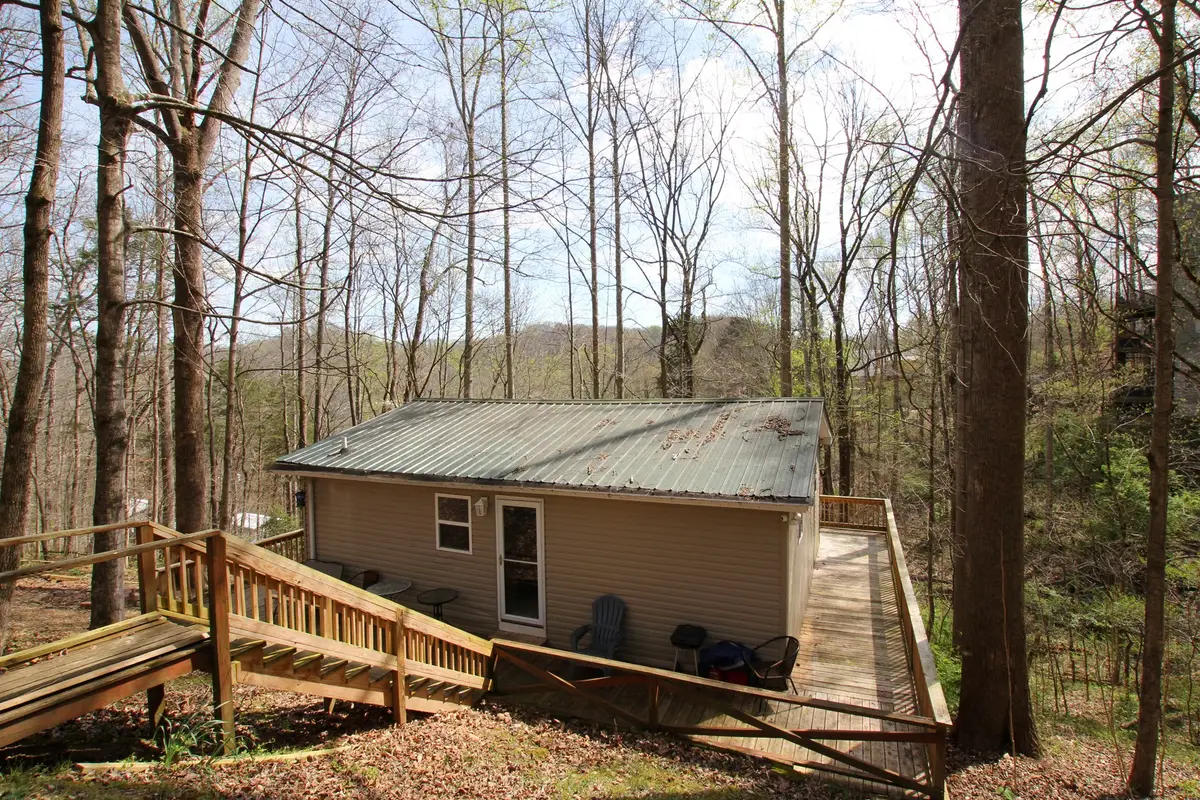 1050 Holiday Haven Dr, Smithville, TN 37166 - #1