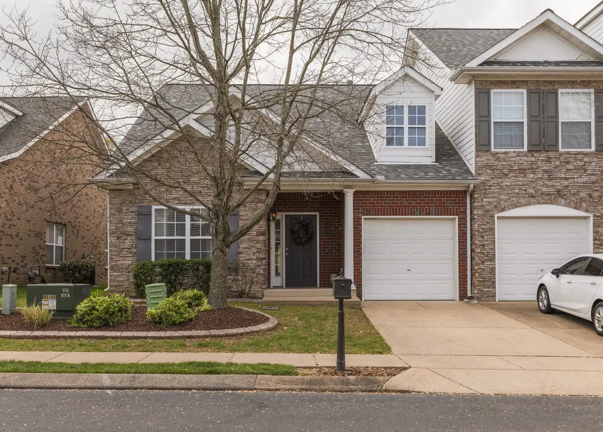 3006 Auld Tatty Dr, Spring Hill, TN 37174 - #1