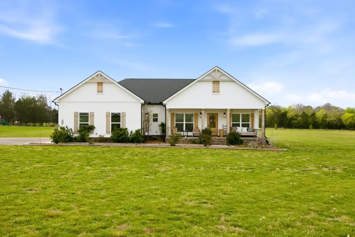 376 Adams Rd, Shelbyville, TN 37160 - #1