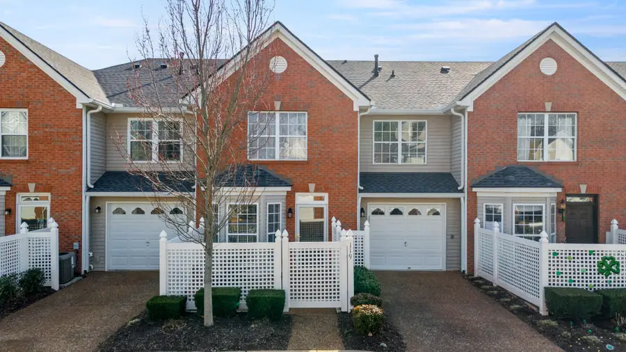 119 Stanton Hall Ln, Franklin, TN 37069 - #2