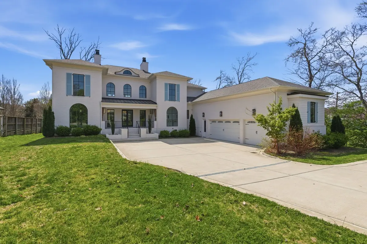 3311 Skyline Dr, Nashville, TN 37215 - #1