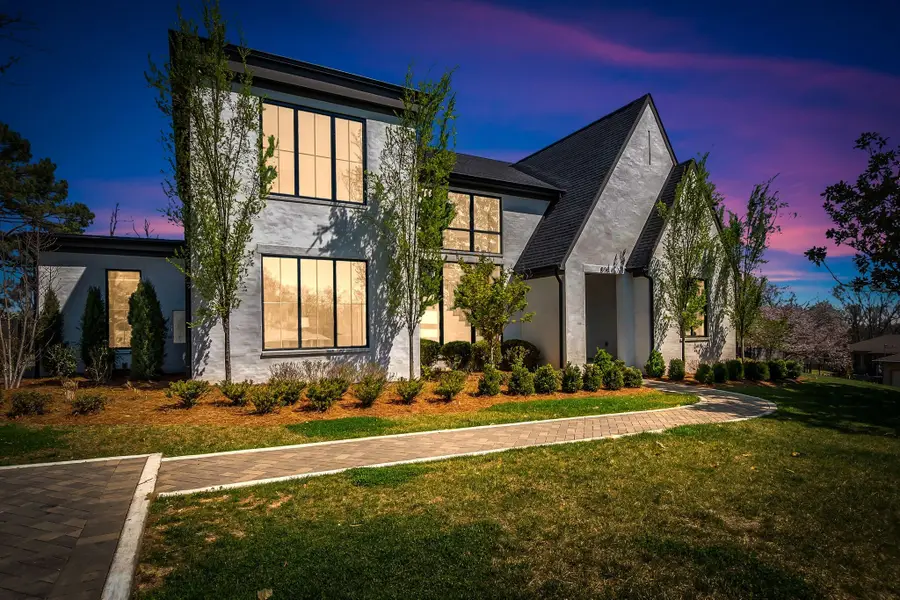 818 Brentview Dr, Nashville, TN 37220 - #3