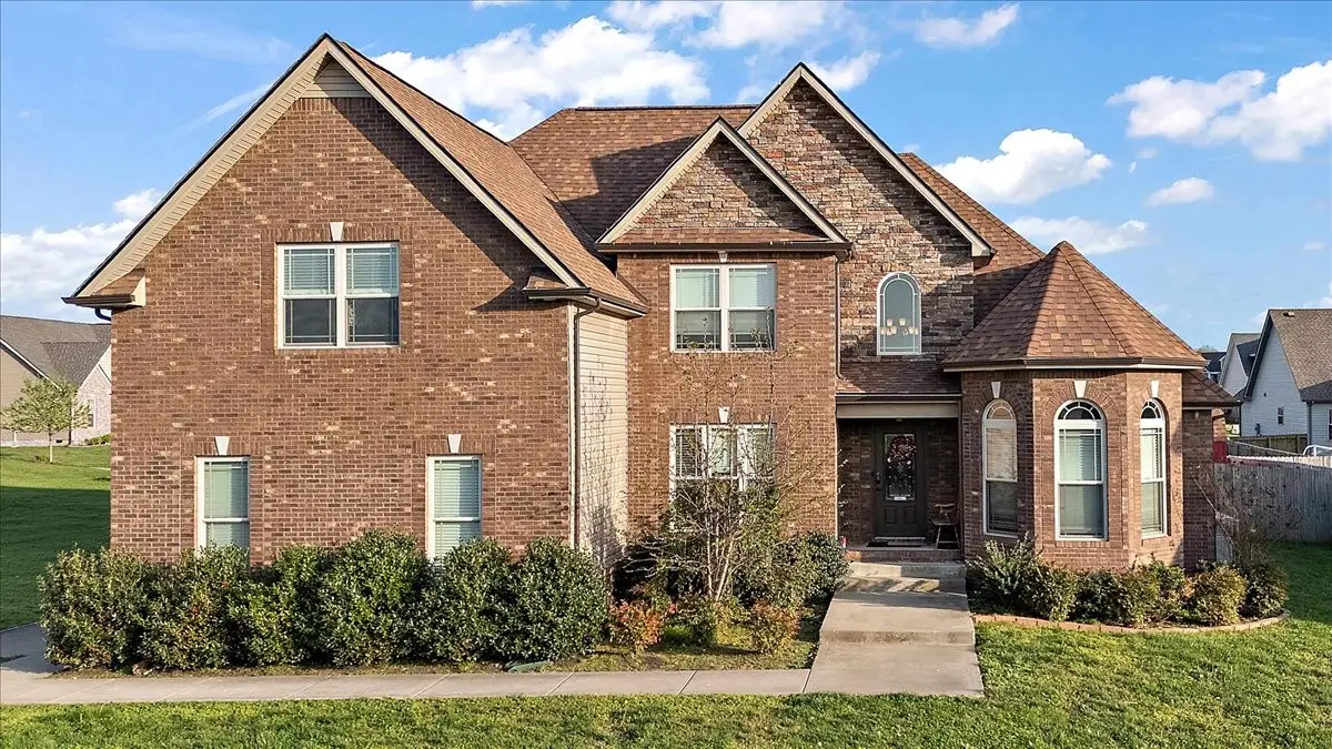 3880 Maliki Dr, Clarksville, TN 37042 - #1