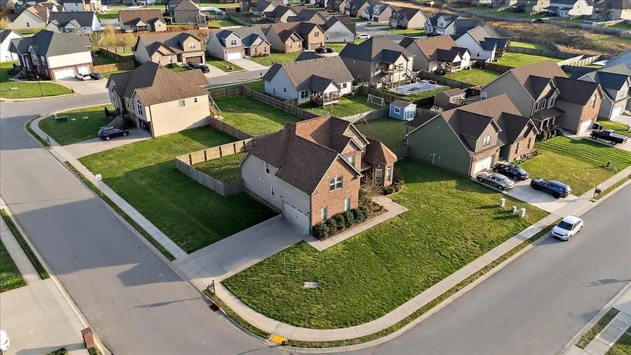 3880 Maliki Dr, Clarksville, TN 37042 - #3