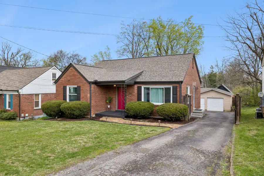 1007 Broadmoor Dr, Nashville, TN 37216 - #3