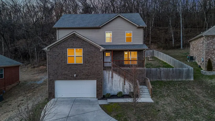 213 Indian Summer Ct, Nashville, TN 37207 - #2