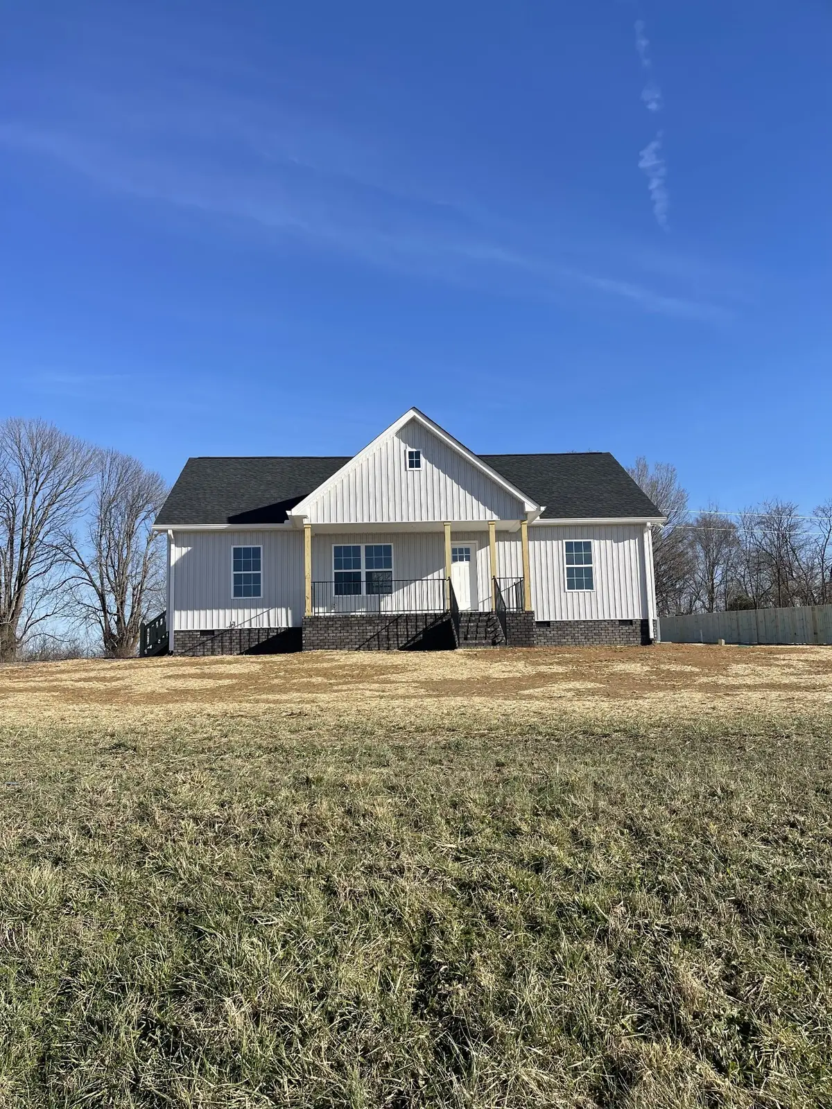586 Pleasant Hill Rd, Lafayette, TN 37083 - #1