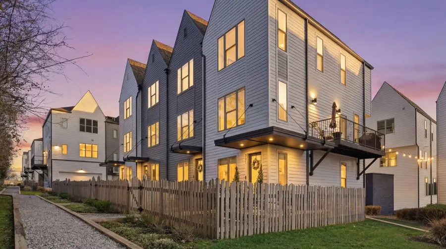 331 E Village Ln, Nashville, TN 37216 - #2