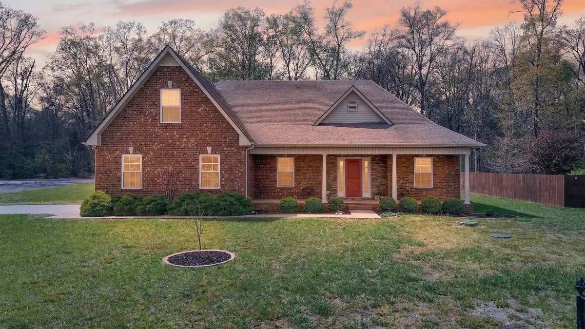 1433 Round Rock Dr, Murfreesboro, TN 37128 - #1