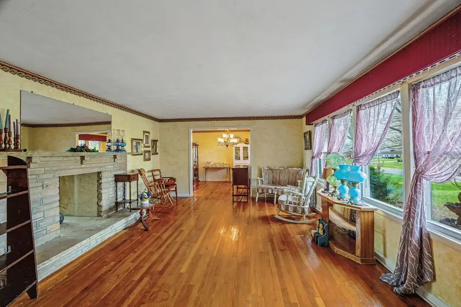 615 S Main St, Elkton, KY 42220 - #2