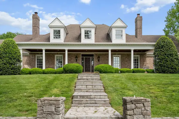 1633 Lewisburg Pike, Franklin, TN 37064