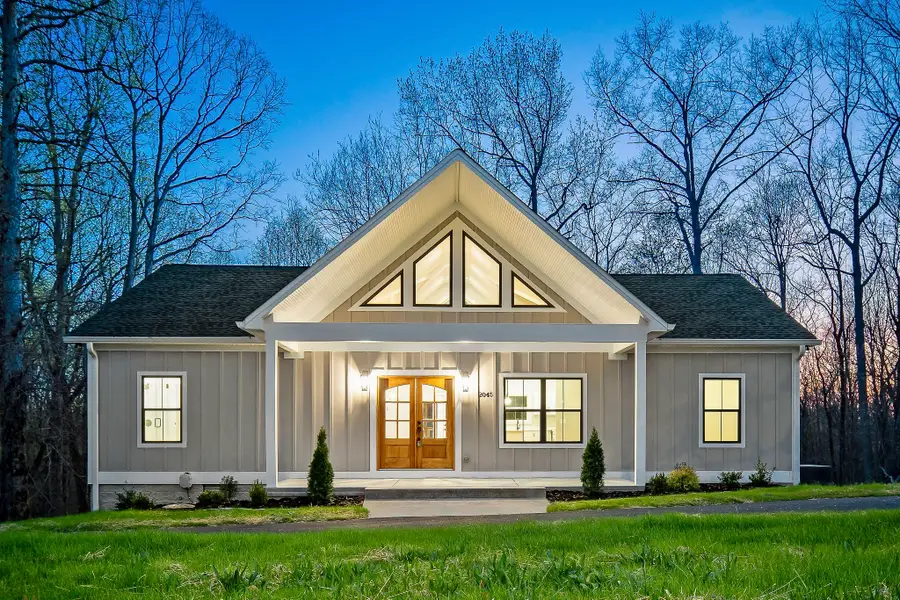 2045 Coconut Ridge Rd, Smithville, TN 37166 - #2