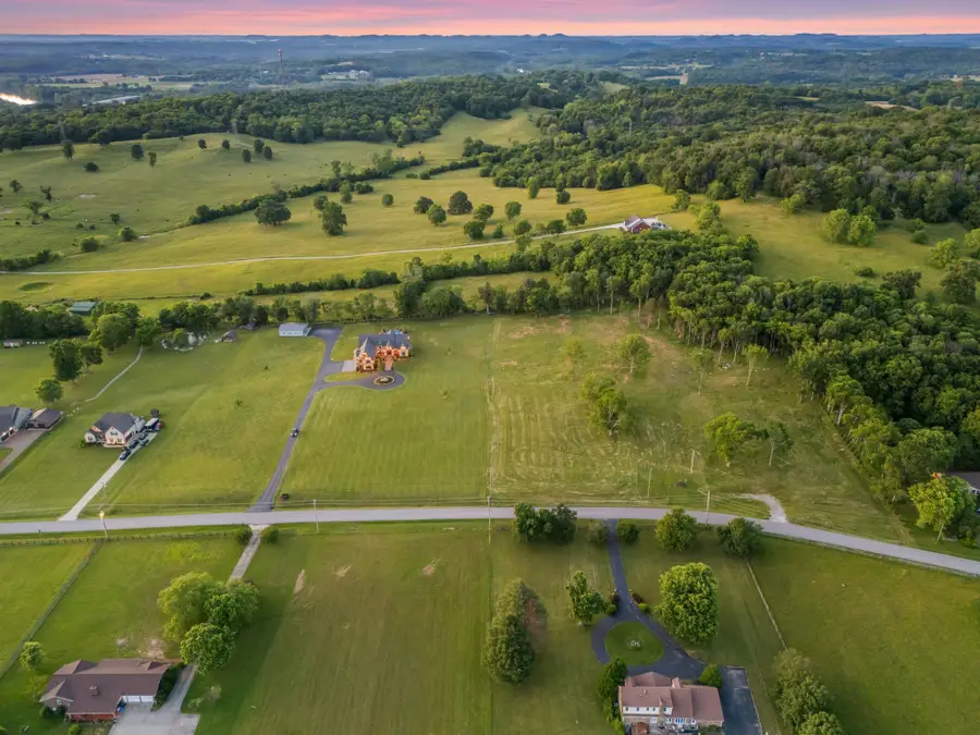 919 Philadelphia Rd, Lebanon, TN 37087 - #2