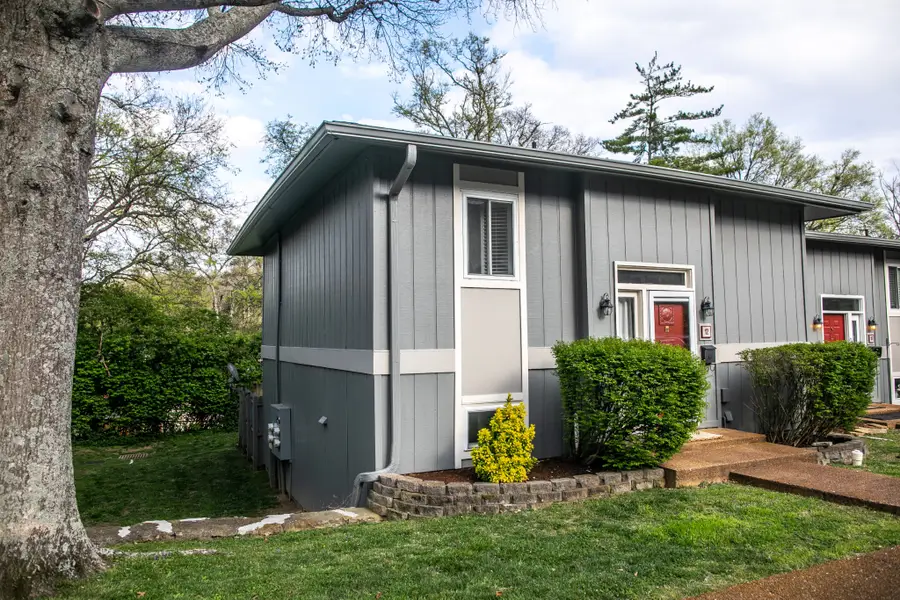 21 Vaughns Gap Rd #12, Nashville, TN 37205 - #2