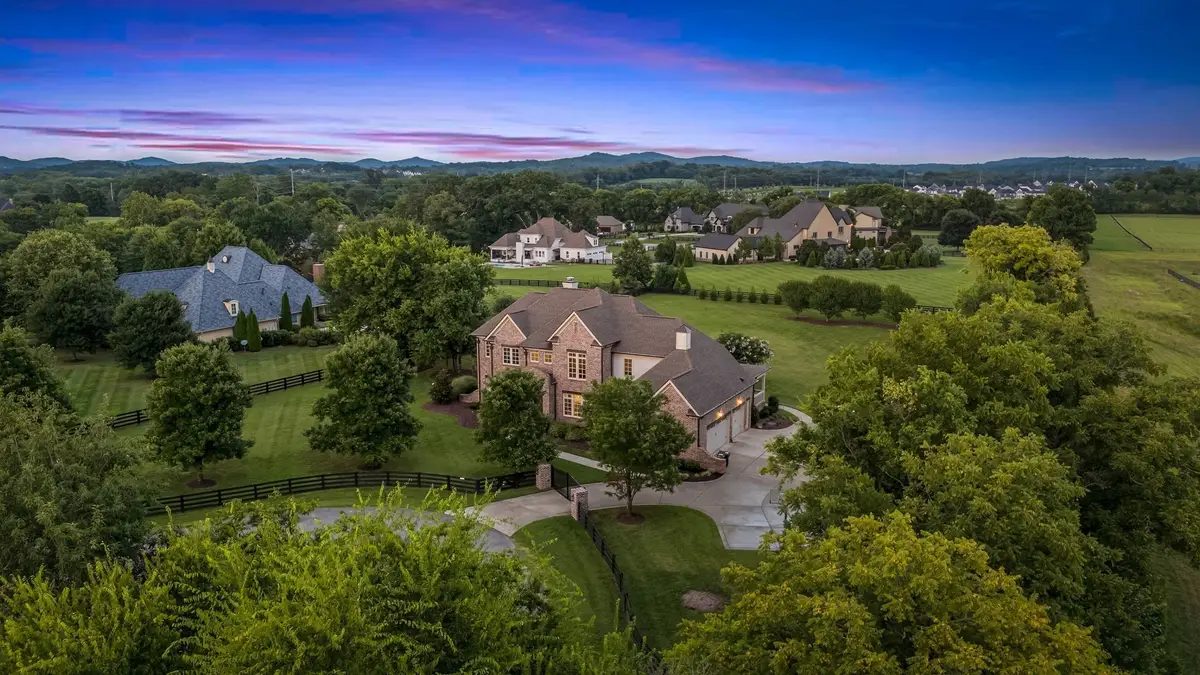 5540 Hawks Landing Dr, Arrington, TN 37014 - #1