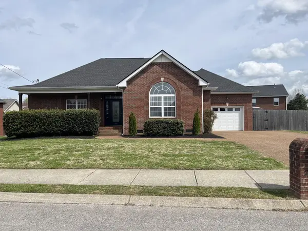 208 Cheyenne Dr, White House, TN 37188