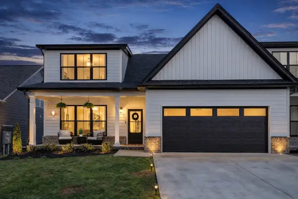 1097 Malinda Ln, Greenbrier, TN 37073