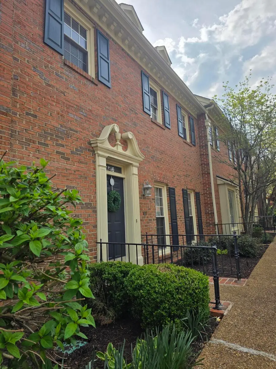 802 Signal Mountain Boulevard #109, Signal Mountain, TN 37377 - #3