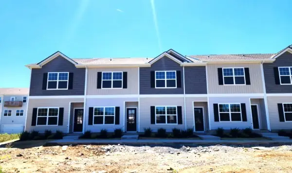 312 Moshe Feder Way, La Vergne, TN 37086