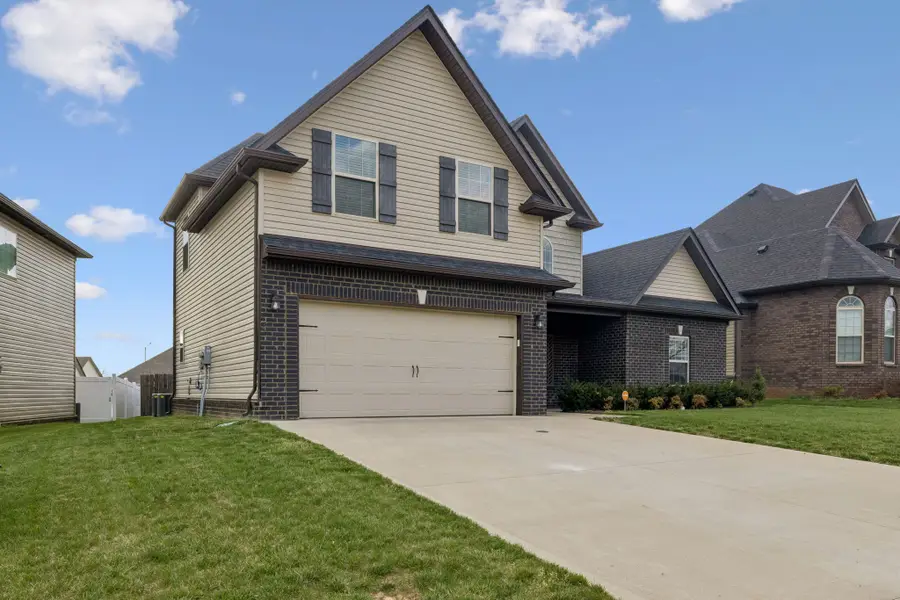 1366 Dan Brown Dr, Clarksville, TN 37042 - #2