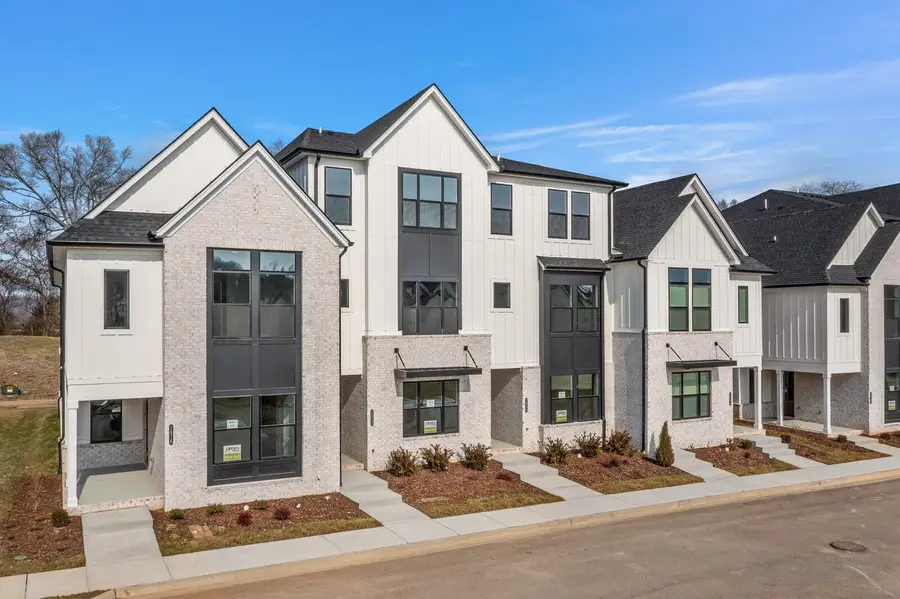 2068 Conductor Ln, Thompsons Station, TN 37179 - #2