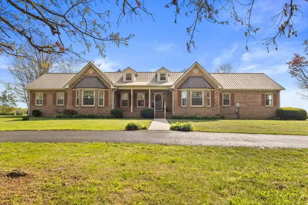 306 Farrar Hill Rd, Manchester, TN 37355