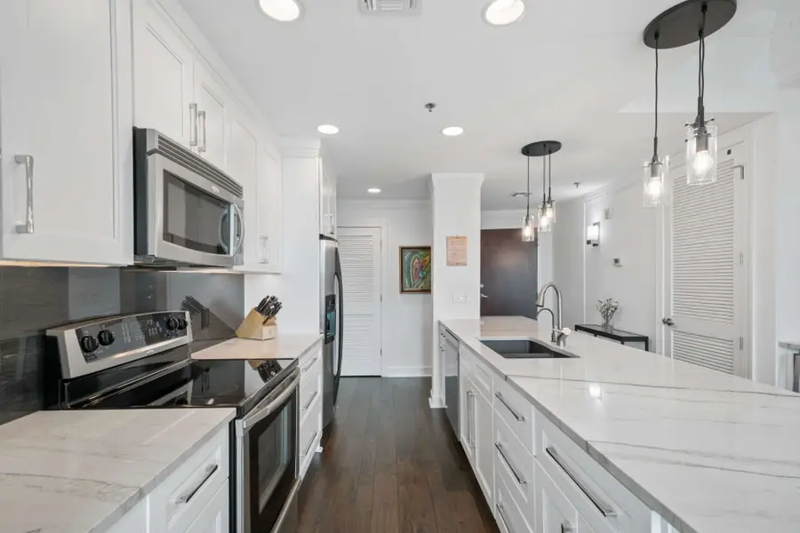 415 Church St #2112, Nashville, TN 37219 - #3