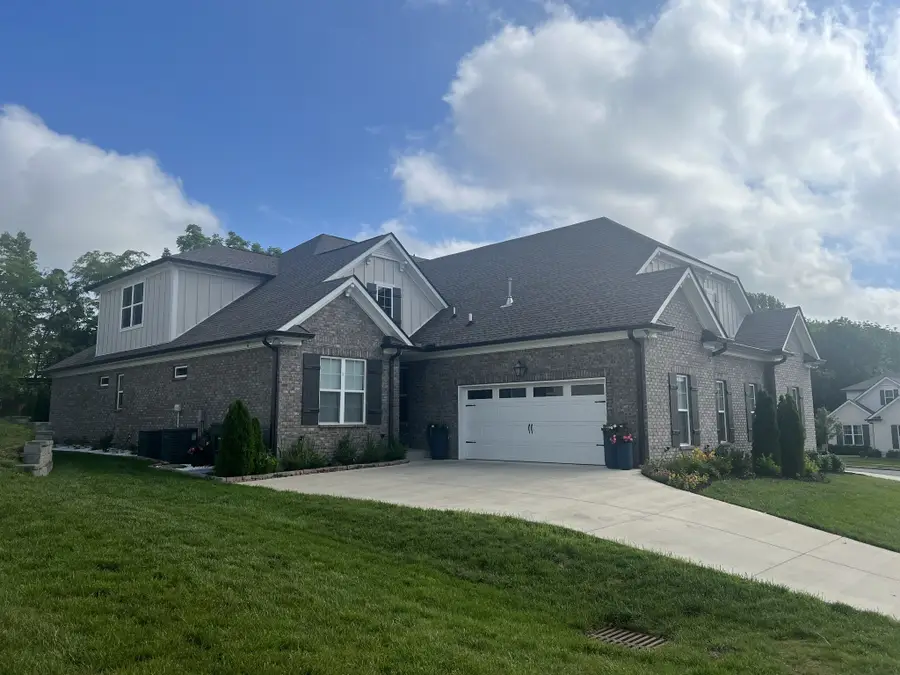602 Lake Reserve Cv, Hermitage, TN 37076 - #2