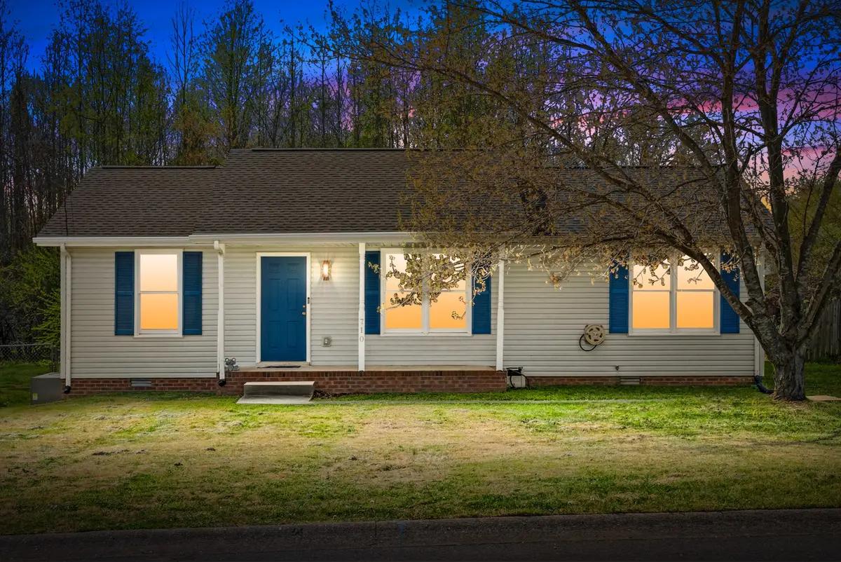 710 Donna Ct, Clarksville, TN 37042 - #1