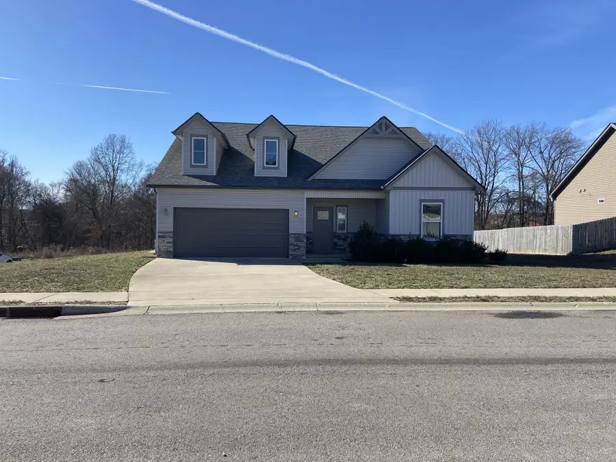 602 Alvin Rd, Clarksville, TN 37042 - #3