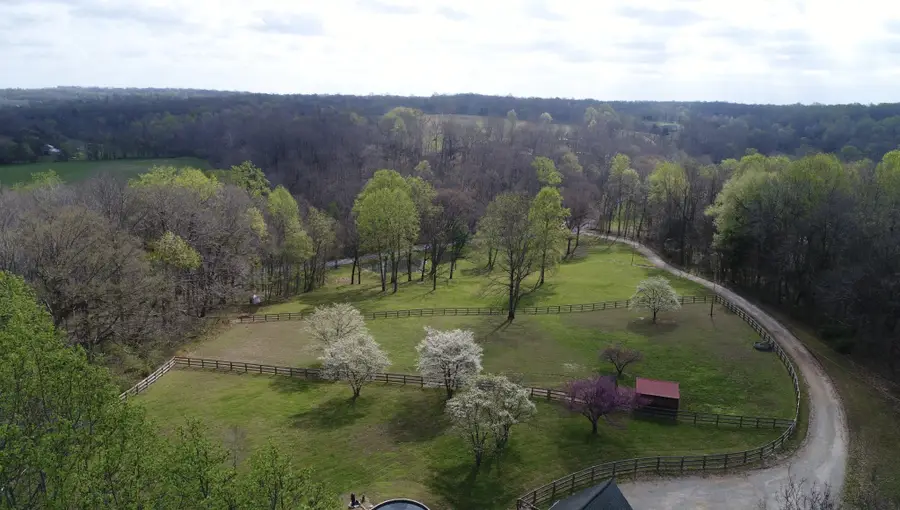 2025 Dunn Chapel Rd, Cumberland Furnace, TN 37051 - #2