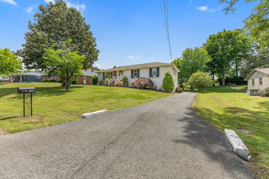 108 Maureen Dr, Hendersonville, TN 37075 - #3