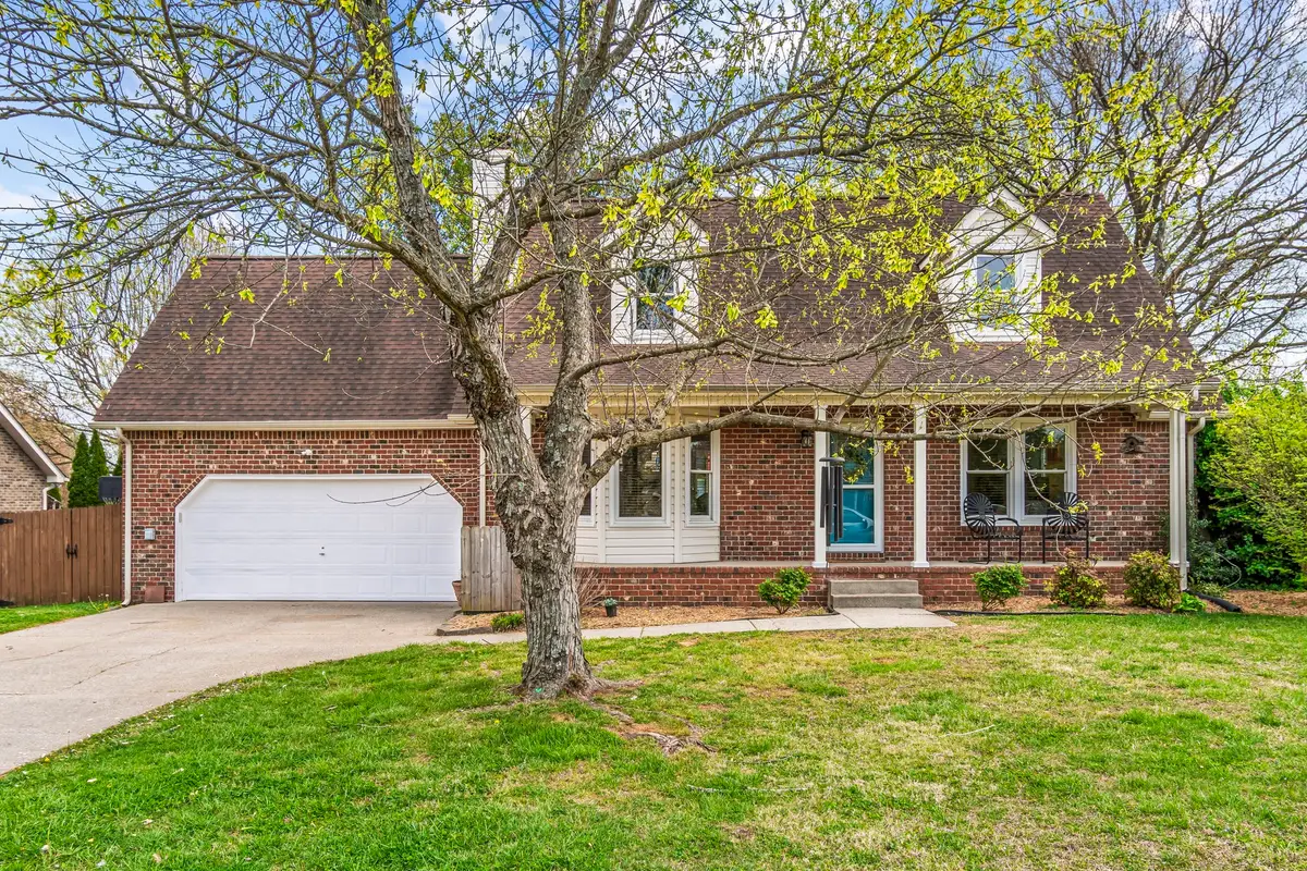 230 Richmond Dr, Smyrna, TN 37167 - #1