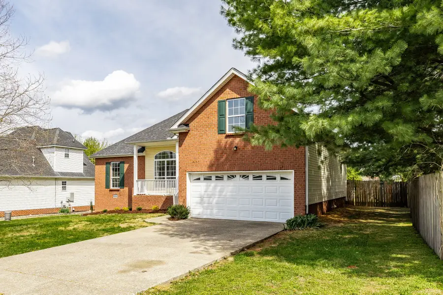 1232 Stanfield Ct, Gallatin, TN 37066 - #3