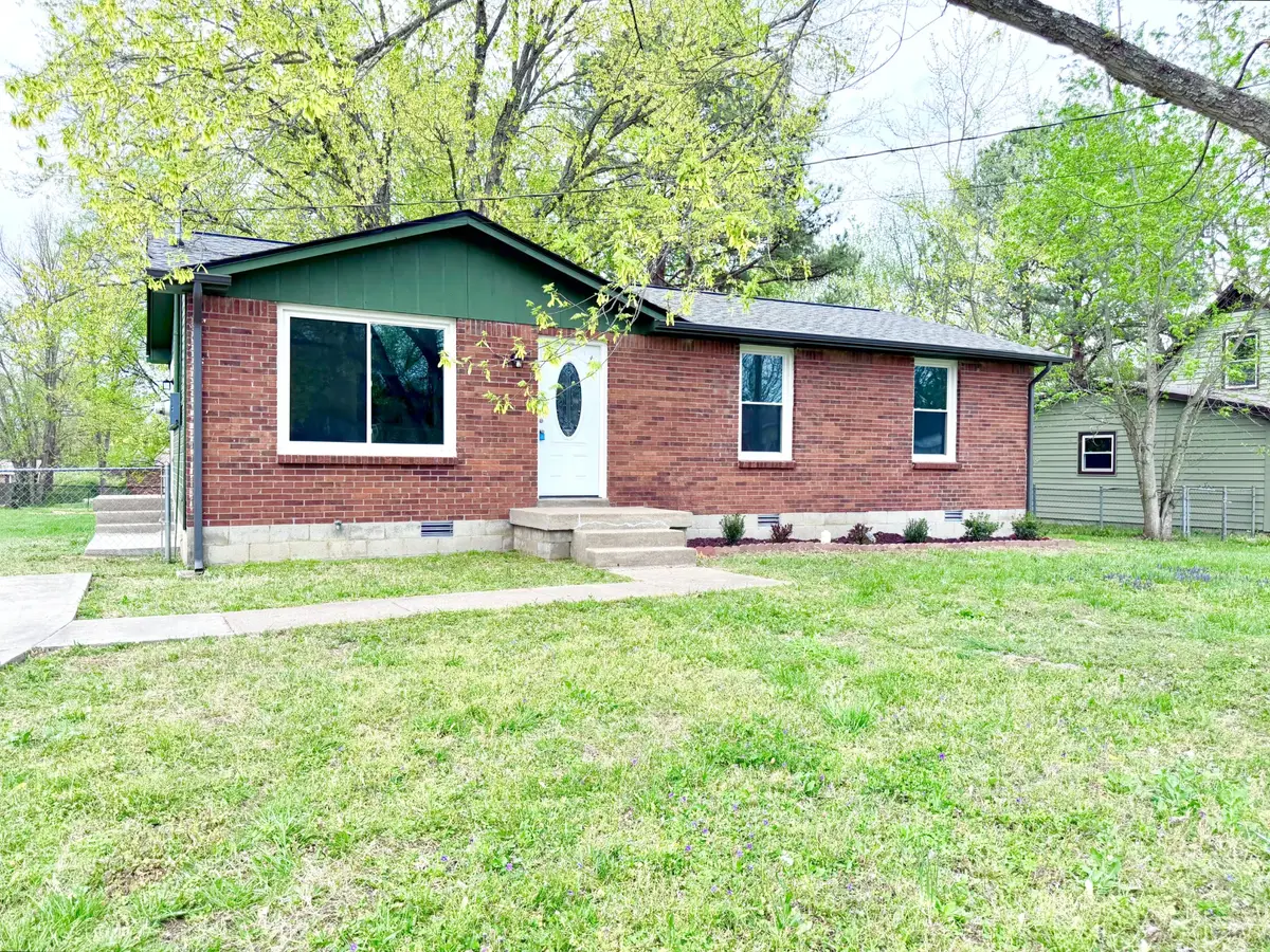 511 Jewel Dr, Clarksville, TN 37042 - #1