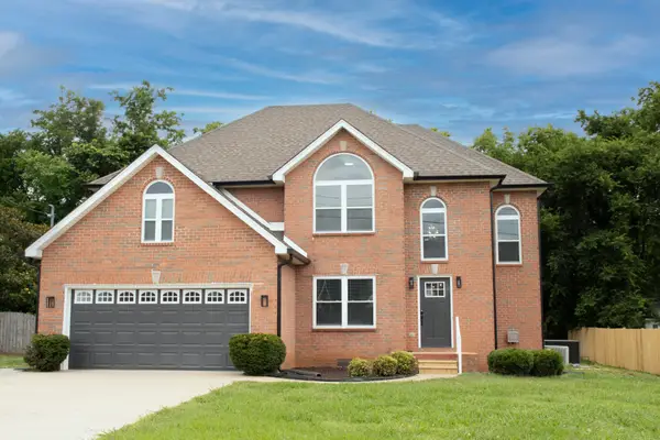 633 Glenties Dr, Smyrna, TN 37167