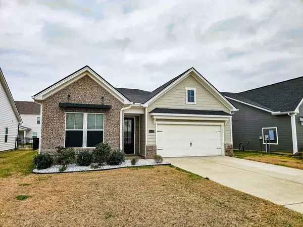 3613 Shady Forest Dr, Murfreesboro, TN 37128