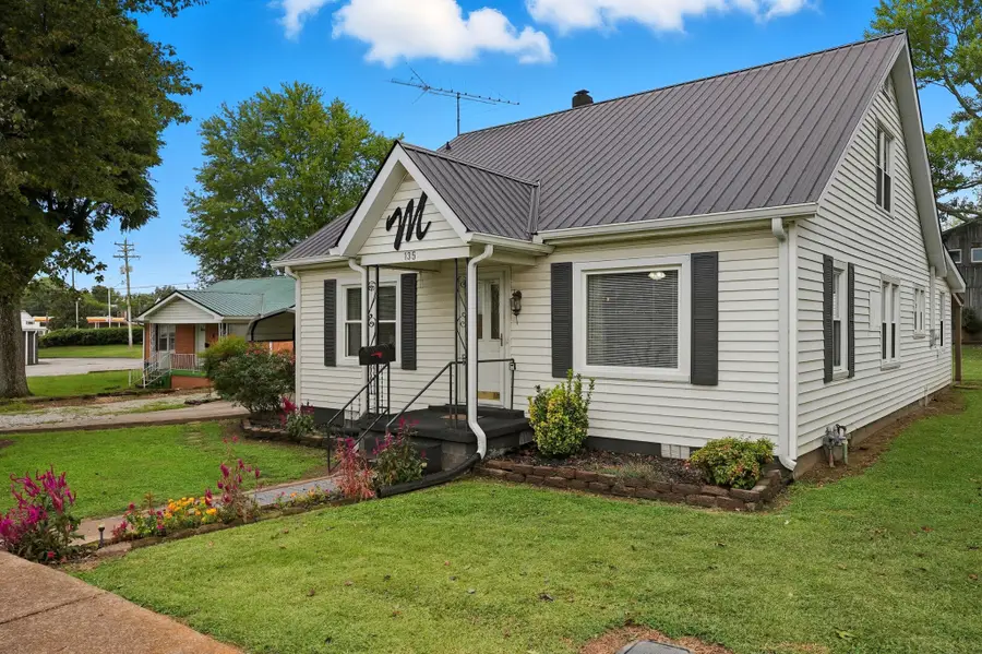 135 Main St, McEwen, TN 37101 - #3