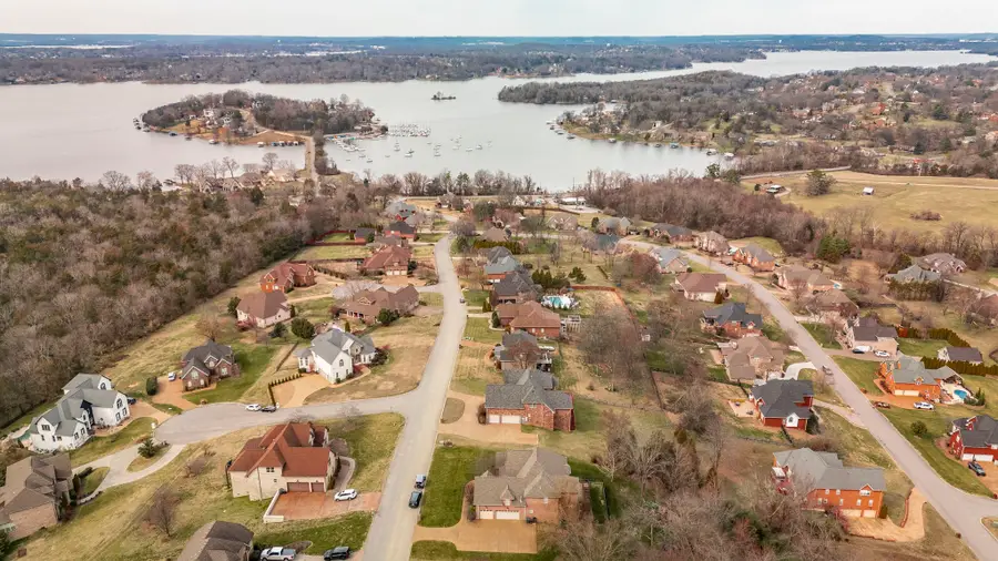 219 Hidden Harbour Dr, Mount Juliet, TN 37122 - #2