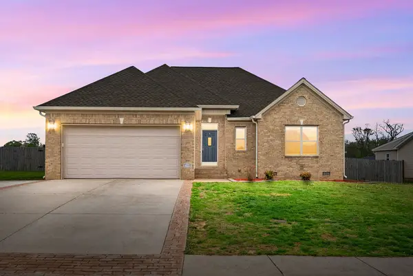 421 Simon St, Hopkinsville, KY 42240