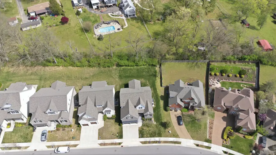 240 Valley Bend Dr, Nashville, TN 37214 - #2