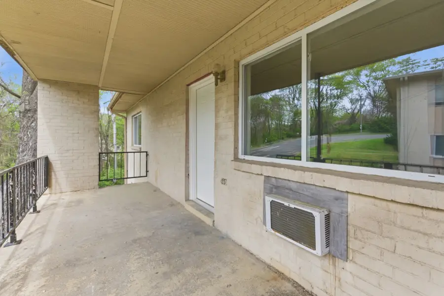 550 Harding Pl #F110, Nashville, TN 37211 - #2