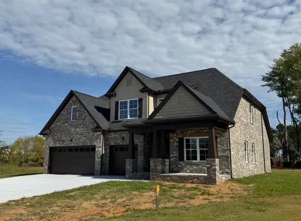 216 Spring House Dr, Manchester, TN 37355
