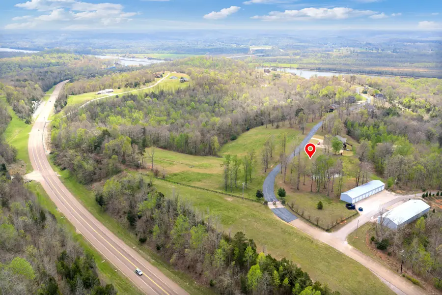 272 Rivers Edge Dr, Bath Springs, TN 38311 - #3