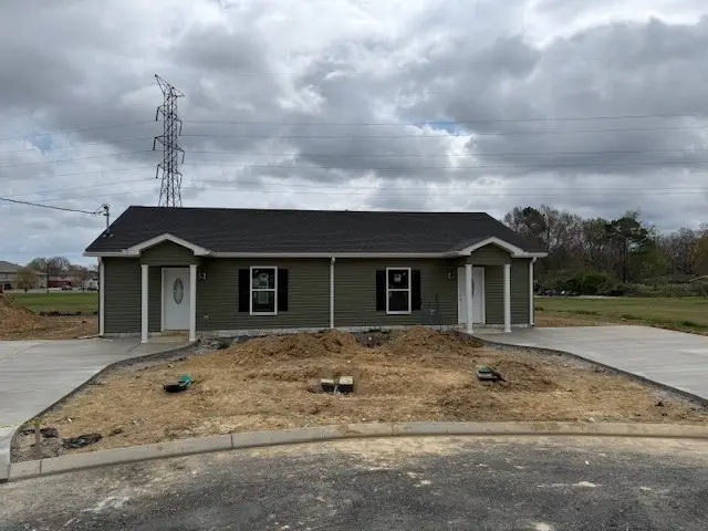 111 Chastain St, Tullahoma, TN 37388 - #1