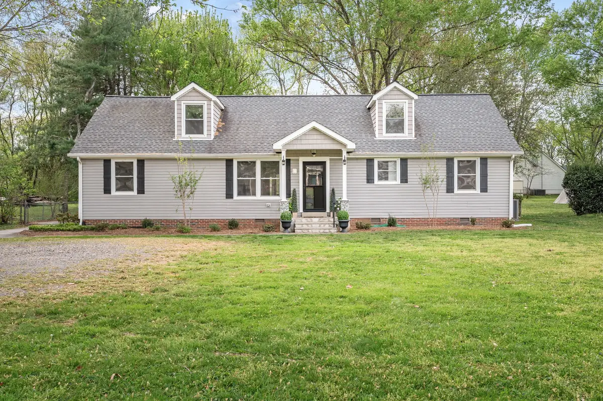 112 Fox Ridge Dr, Murfreesboro, TN 37128 - #1