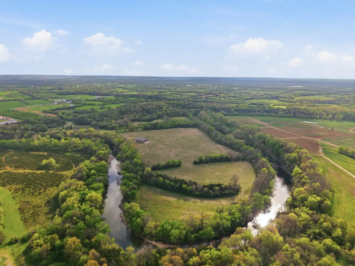 1128 Highway 64 W, Shelbyville, TN 37160 - #1